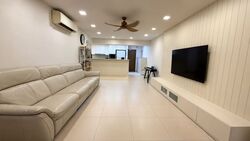 Blk 148 Tampines Avenue 5 (Tampines), HDB Executive #638881941